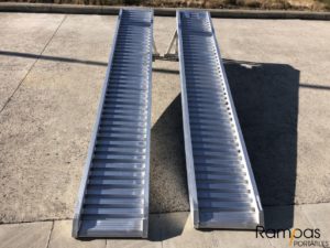 rampas de aluminio con bordes