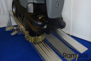 Rampas para fregadoras plegables sin bordes de 300 cm de largo