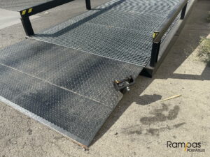 acabado de muelle de carga de logistica