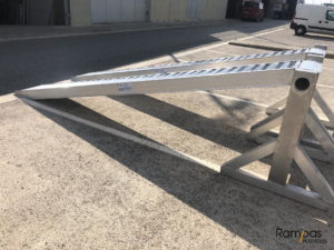 Rampas 400 cm apoyadas sobre caballete