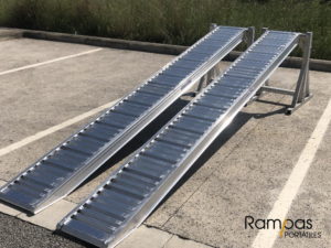 rampas apoyadas en caballete de 350 cm de largo