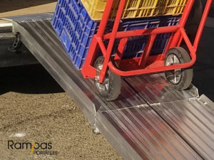 Rampas de aluminio PAOR plegables y con bordes exteriores